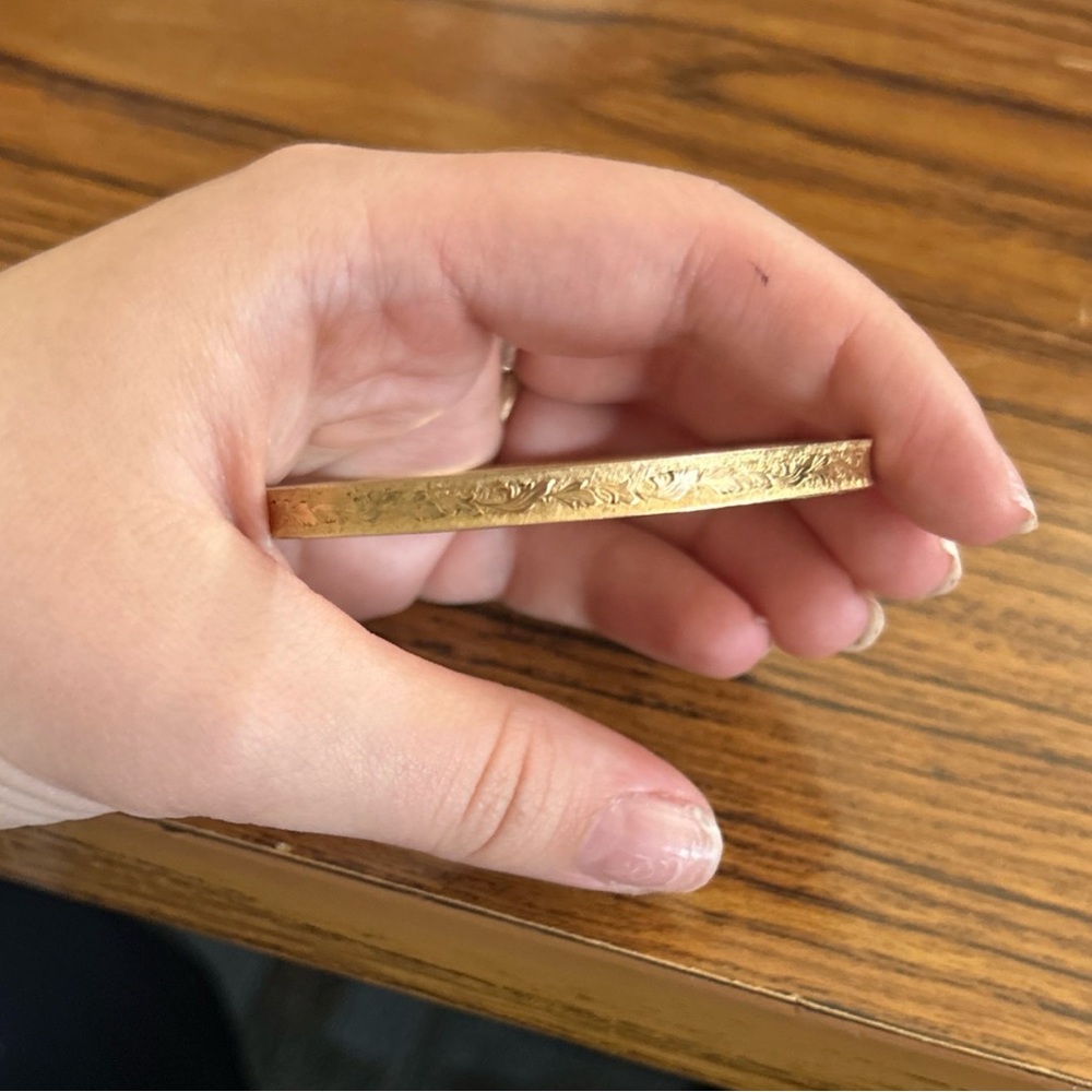 Vintage 12k Gold Filled Marathon Foliage Bangle